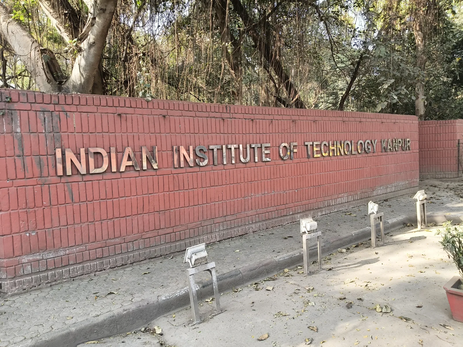 IIT Kanpur campus
